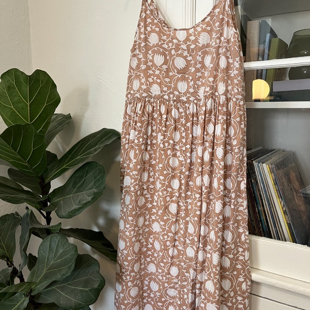 Christy Dawn Beige and White Printed Midi Dress - Picture 3 of 4